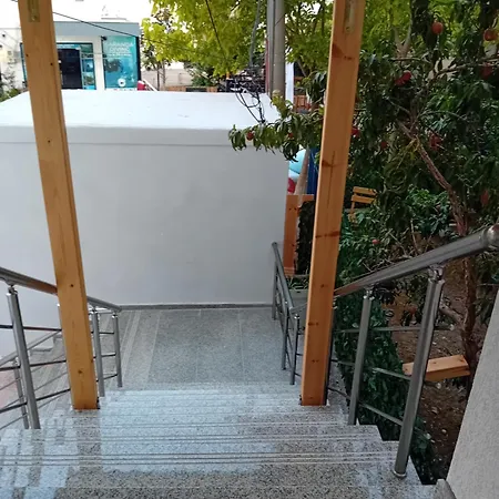 Apartament Sejna 아파트 Sarandë